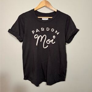 Cuffed graphic tee